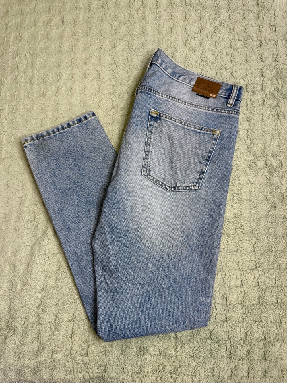 Quiksilver Light Blue Straight Leg Men's Jeans
